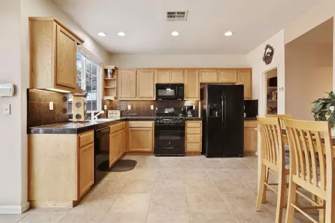 4553 Monarch Ln, Tracy, CA 95377 photo 13