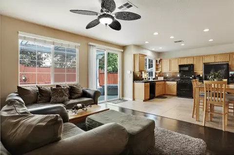 4553 Monarch Ln, Tracy, CA 95377 photo 7