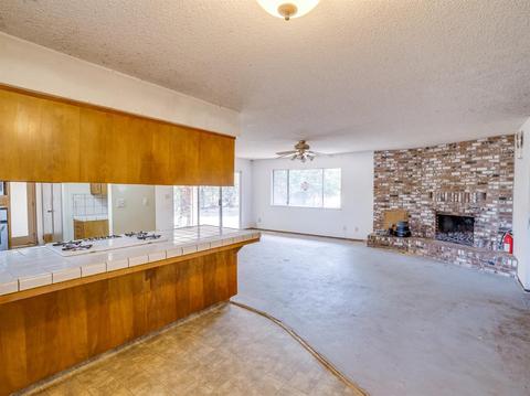 2045 W Visalia, Exeter, CA 93221 photo 11