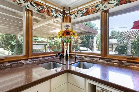 1029 Mount Vernon Dr, Modesto, CA 95350 photo 12