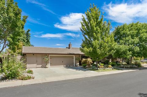 1029 Mount Vernon Dr, Modesto, CA 95350 photo 2