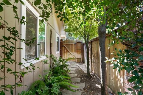 1029 Mount Vernon Dr, Modesto, CA 95350 photo 35