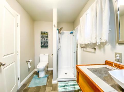 1621 Delphine Ave, Modesto, CA 95350 photo 22