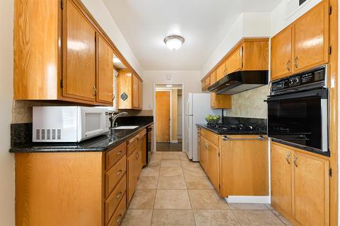 4923 Schuyler Dr, Carmichael, CA 95608 photo 6