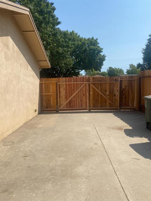 1901 Robbie Ave, Modesto, CA 95350 photo 16