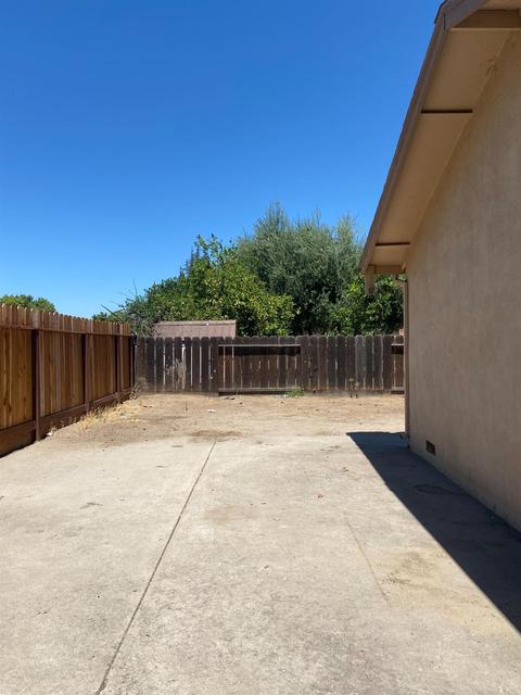1901 Robbie Ave, Modesto, CA 95350 photo 15