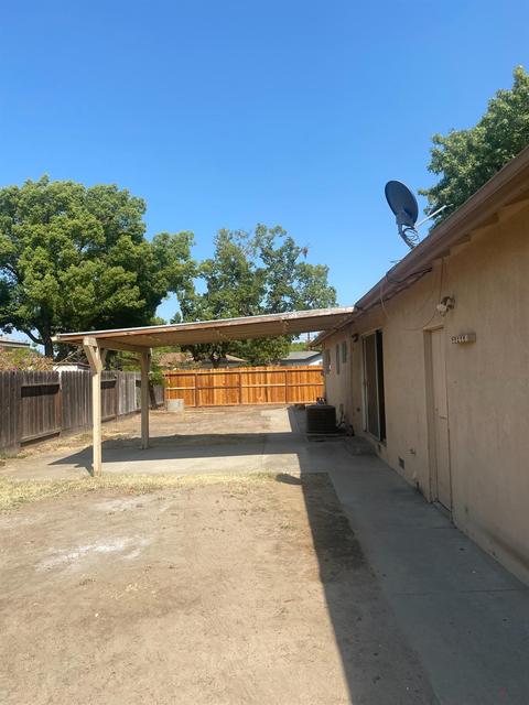1901 Robbie Ave, Modesto, CA 95350 photo 14