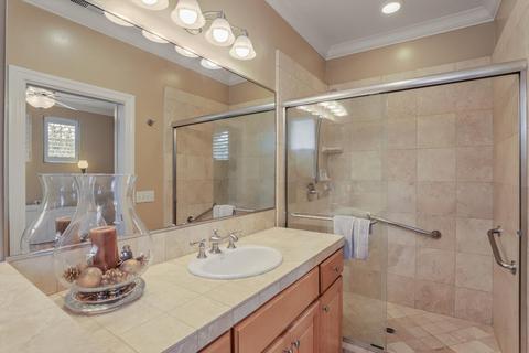 905 Interlaken Dr, Lodi, CA 95242 photo 10