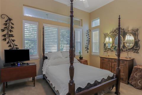 905 Interlaken Dr, Lodi, CA 95242 photo 48
