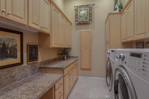 905 Interlaken Dr, Lodi, CA 95242 photo 45