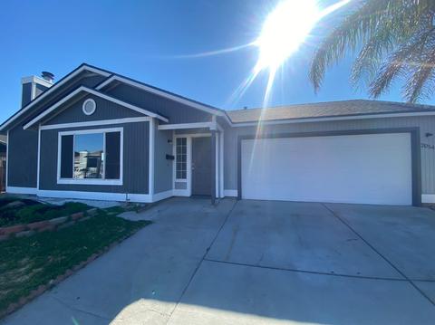 2054 Hyannis, Manteca, CA 95336 photo 1