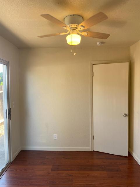 2054 Hyannis, Manteca, CA 95336 photo 9
