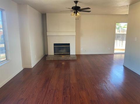 2054 Hyannis, Manteca, CA 95336 photo 10