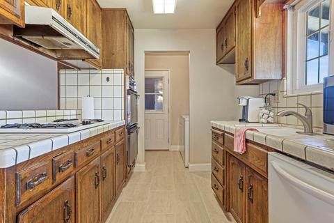 1300 Silverton Ave, Turlock, CA 95382 photo 8