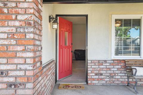 1300 Silverton Ave, Turlock, CA 95382 photo 3