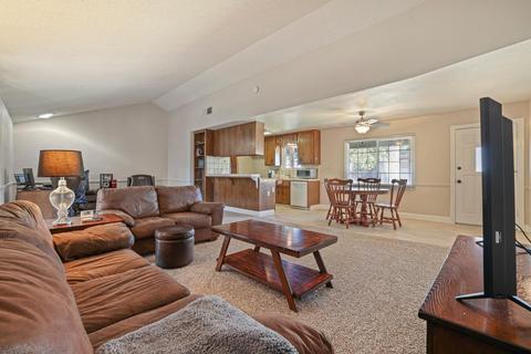 1300 Silverton Ave, Turlock, CA 95382 photo 6