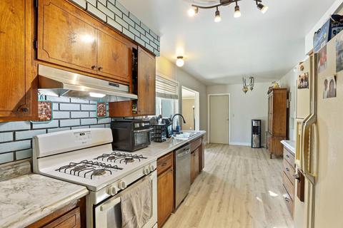 2304 Budd St, Modesto, CA 95350 photo 16