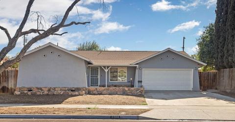 2304 Budd St, Modesto, CA 95350 photo 2