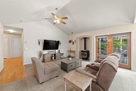 7450 Winter Ln, Placerville, CA 95667 photo 4