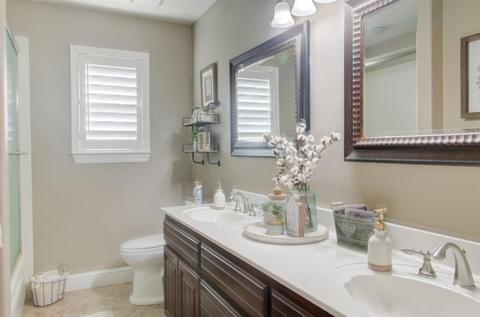 2404 E Orangeburg Ave, Modesto, CA 95355 photo 12