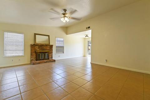 4163 Deaton Dr, Olivehurst, CA 95961 photo 4