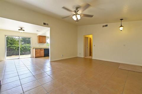 4163 Deaton Dr, Olivehurst, CA 95961 photo 5