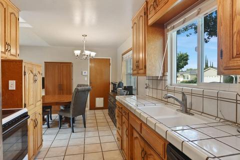 2212 Jasmin Ave, Modesto, CA 95350 photo 12