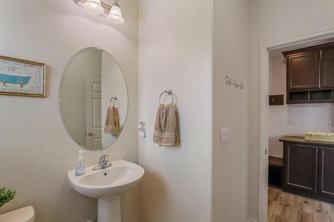 2086 Macedo St, Manteca, CA 95337 photo 18