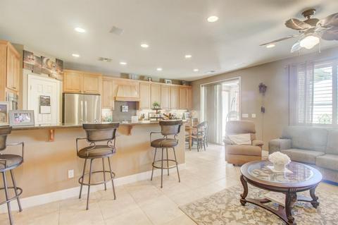2393 Shadow Berry Dr, Manteca, CA 95336 photo 5