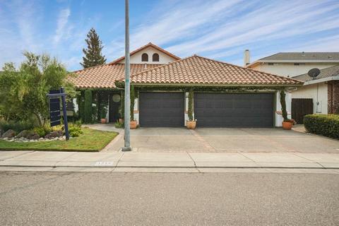 1714 Windjammer Ct, Lodi, CA 95242 photo 1
