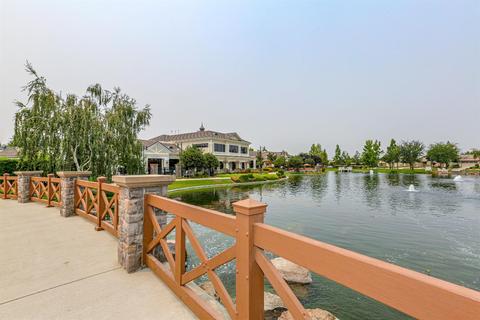 2557 Shadow Berry Dr, Manteca, CA 95336 photo 51