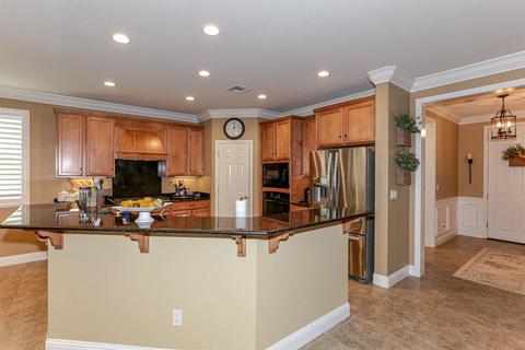 2557 Shadow Berry Dr, Manteca, CA 95336 photo 8