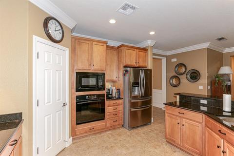 2557 Shadow Berry Dr, Manteca, CA 95336 photo 14