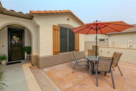 2557 Shadow Berry Dr, Manteca, CA 95336 photo 2