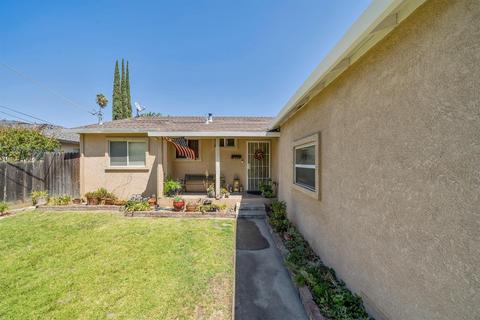 1906 Plaunt Dr, Modesto, CA 95350 photo 3
