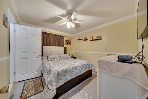 1906 Plaunt Dr, Modesto, CA 95350 photo 23