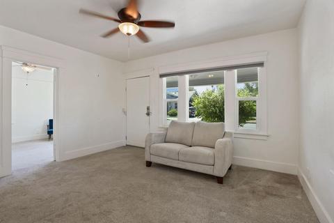 579 W 10th St, Tracy, CA 95376 photo 7