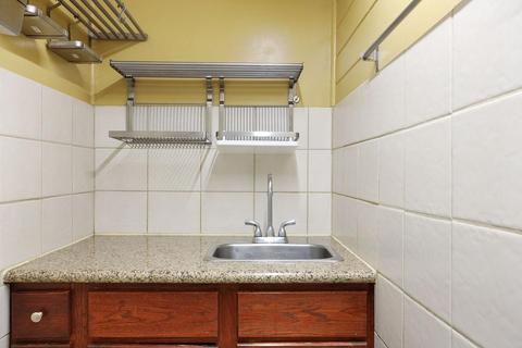 579 W 10th St, Tracy, CA 95376 photo 38