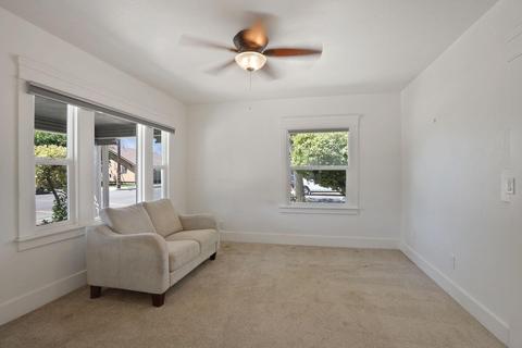 579 W 10th St, Tracy, CA 95376 photo 6