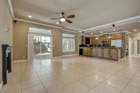 1627 Bird, Lodi, CA 95242 photo 12