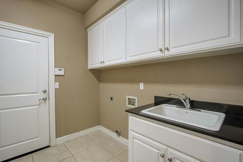 1627 Bird, Lodi, CA 95242 photo 33
