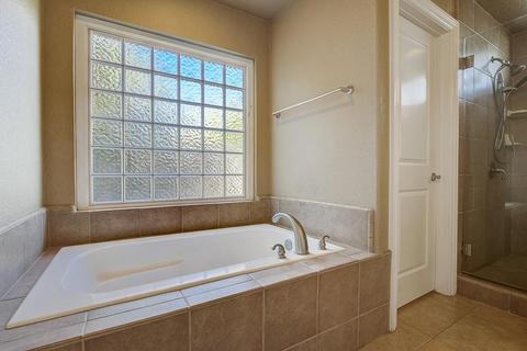 1627 Bird, Lodi, CA 95242 photo 6