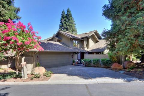 34 River Bluff Ln, Carmichael, CA 95608 photo 1