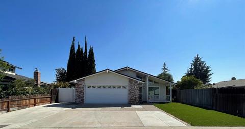 630 Manor Ln, Manteca, CA 95336 photo 2