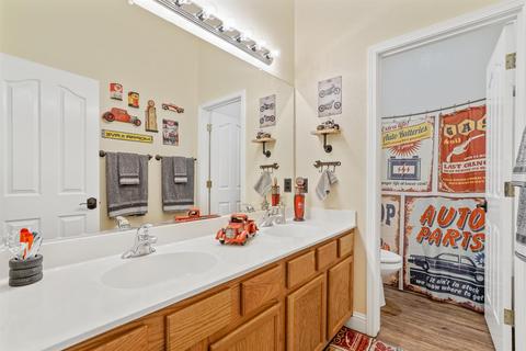 453 Ruess Rd, Ripon, CA 95366 photo 23