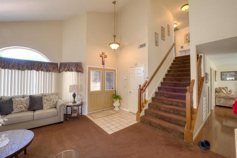 2144 Cheyenne Way, Modesto, CA 95356 photo 5
