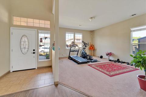 2348 Ogden Sannazor Dr, Tracy, CA 95377 photo 4