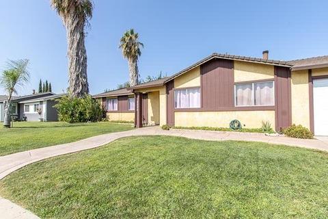 1473 Cavalier Pl, Manteca, CA 95336 photo 2