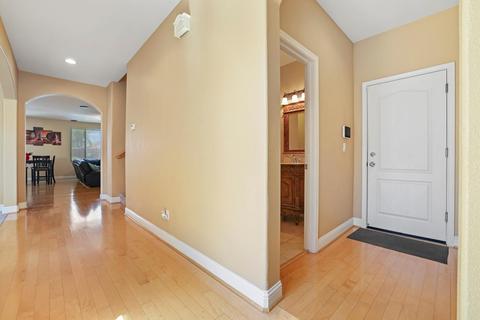 3811 Old Oak Dr, Ceres, CA 95307 photo 7