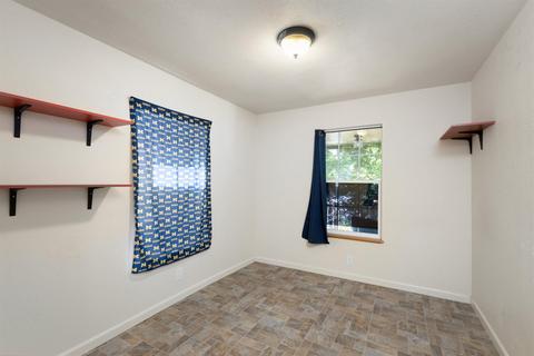 525 Whiting St, Grass Valley, CA 95945 photo 9